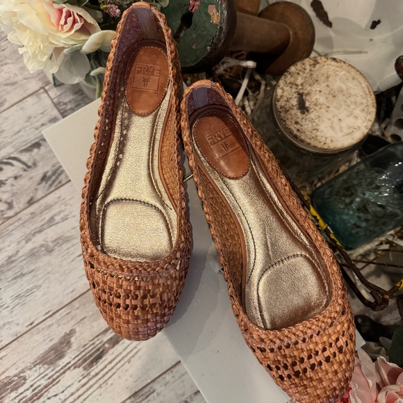 FRYE EMMA WOVEN BALLET FLATS | COGNAC LEATHER | 9.5 | BRAIDED BASKET WEAVE SHOE - Picture 1 of 12